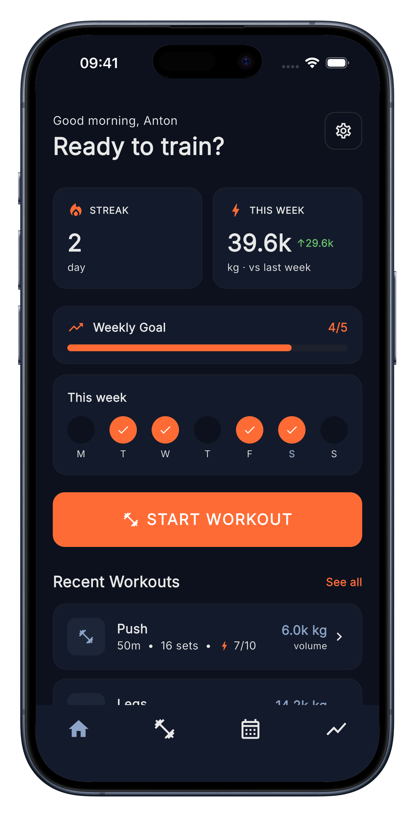 Stark home screen: today's training, current streak, START WORKOUT.